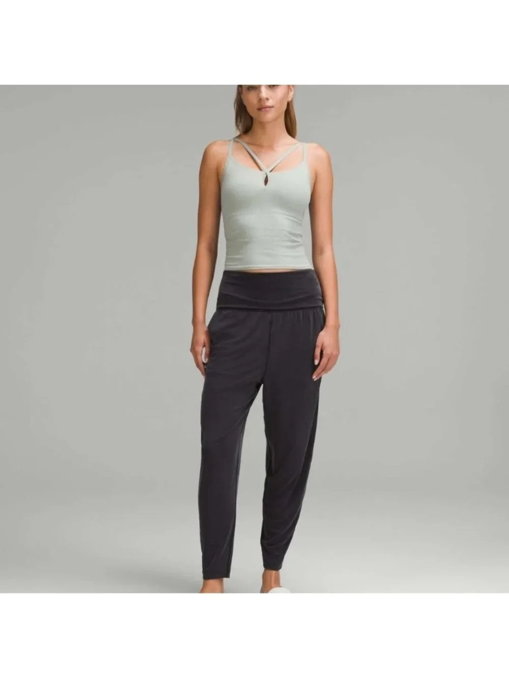 lululemon athletica get strappy